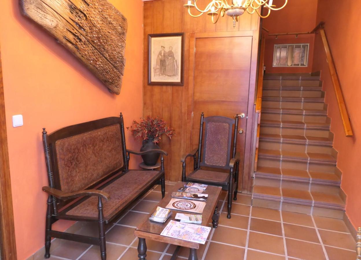 מלון Albalate del Arzobispo Casa Escosa מראה חיצוני תמונה